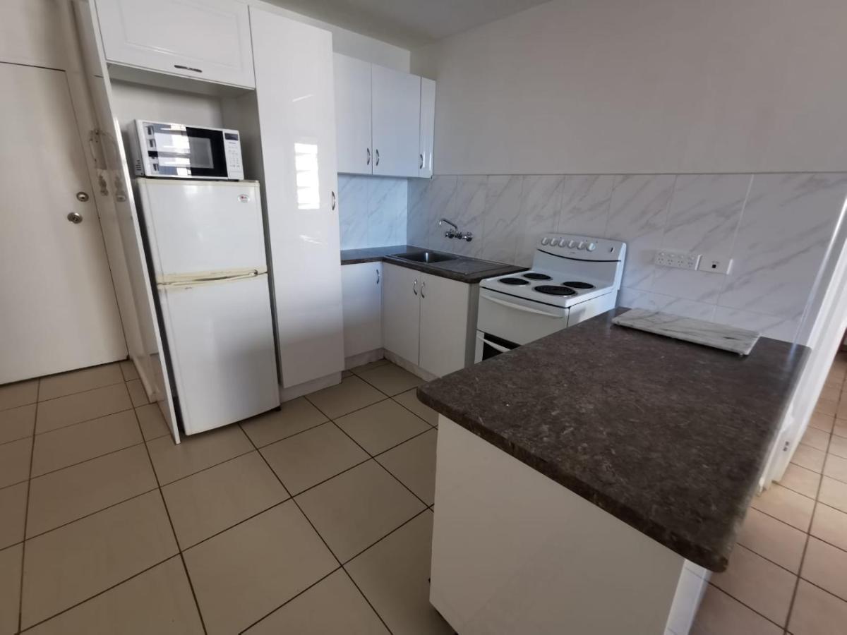 Surfers Holiday Apartments Голд-Кост Экстерьер фото