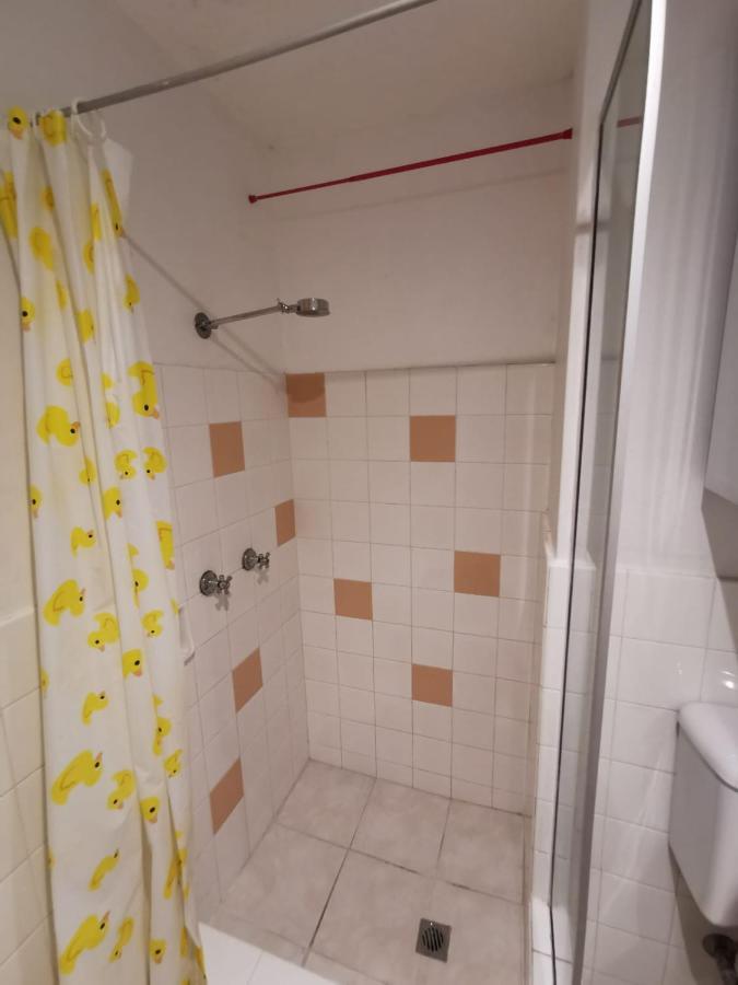 Surfers Holiday Apartments Голд-Кост Экстерьер фото